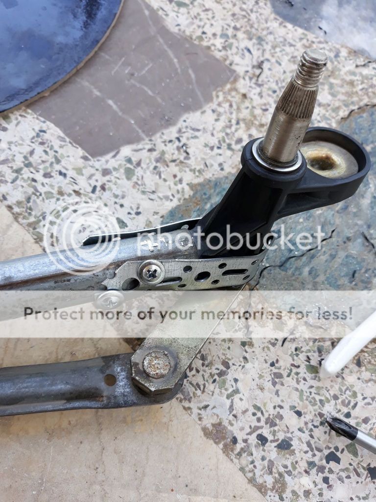 147 broken wiper linkage repair Page 5 Alfa Romeo Forum