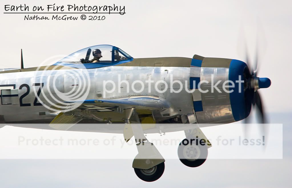 IMAGE: http://i1046.photobucket.com/albums/b466/EarthonFirePhotography/American%20Fighter%20Day/IMG_5001.jpg