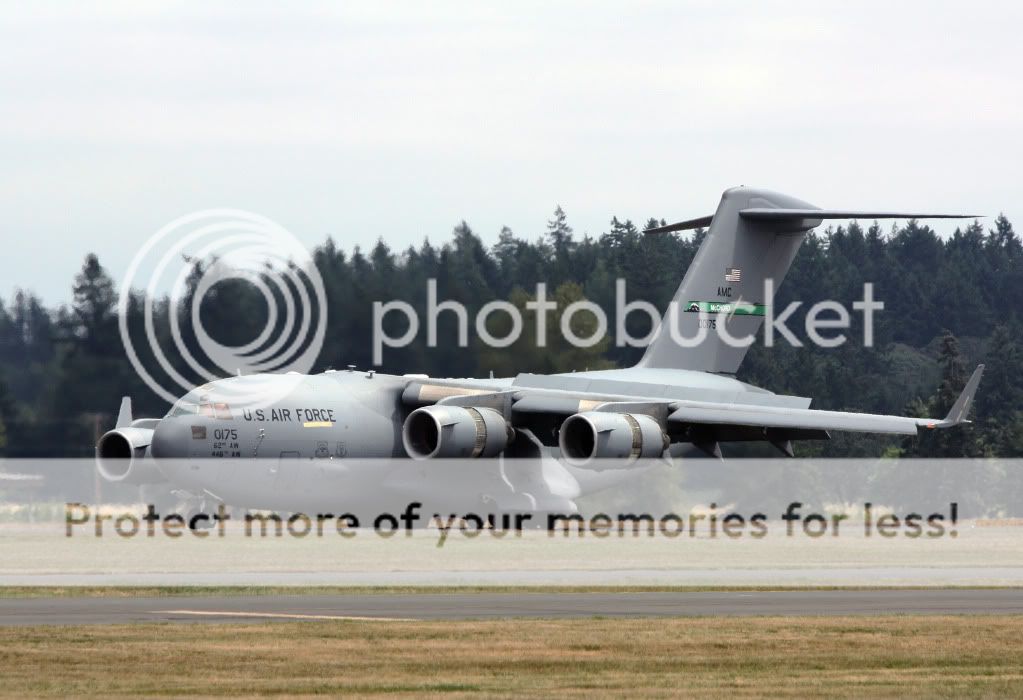 IMAGE: http://i1046.photobucket.com/albums/b466/EarthonFirePhotography/New%20edits/IMG_2675.jpg