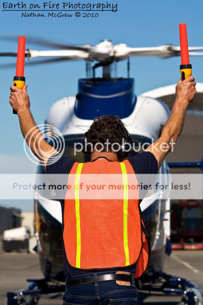 IMAGE: http://i1046.photobucket.com/albums/b466/EarthonFirePhotography/Paul%20Allens%20Helicopter/IMG_5446.jpg
